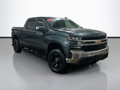 Used 2021 Chevrolet Silverado 1500 LT image 3