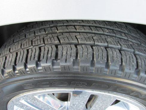 Used 2009 Lincoln MKX 2WD image 8