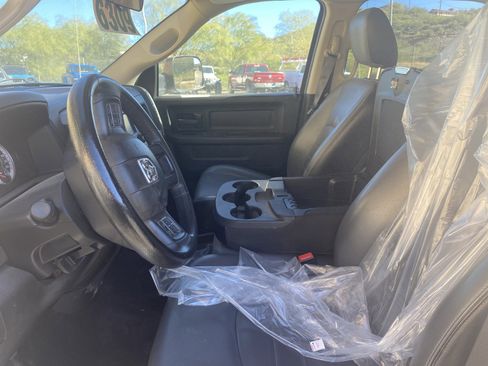 Used 2022 RAM 1500 Tradesman w/ Trailer Tow Group image 9