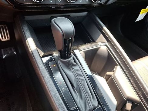 Used 2024 Honda Accord Sport image 17