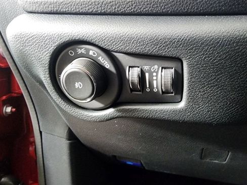 New 2026 Chrysler Pacifica Select image 19