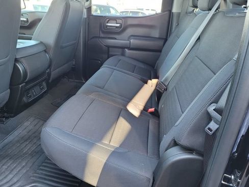 Used 2025 Chevrolet Silverado 1500 Custom Trail Boss w/ LPO, Dark Essentials Package AWD/4WD image 18