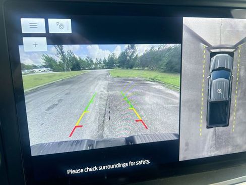 Used 2023 Ford F150 Lariat w/ Equipment Group 502A High image 21