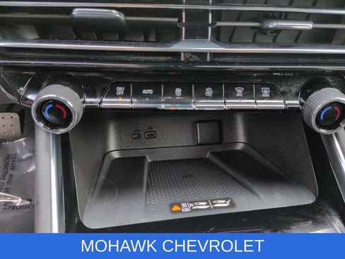 Certified 2026 Chevrolet Traverse LT AWD/4WD image 18