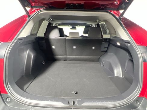 Used 2025 Toyota RAV4 XLE w/ Convenience Package FWD image 34
