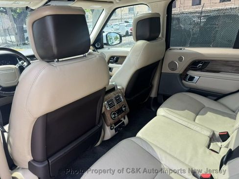 Used 2018 Land Rover Range Rover HSE AWD/4WD image 33