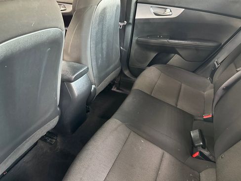 Used 2022 Kia Forte LXS FWD image 26
