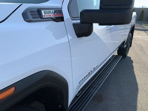 Used 2024 GMC Sierra 2500 AT4 w/ AT4 Premium Plus Package AWD/4WD image 13