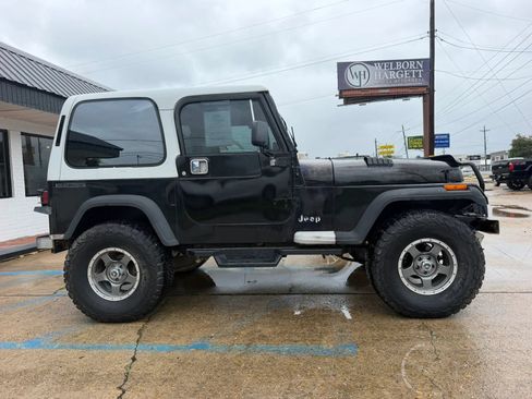 Used 1991 Jeep Wrangler S AWD/4WD image 4