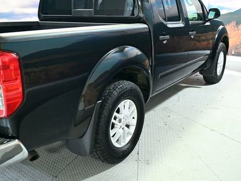 Used 2021 Nissan Frontier SV image 8