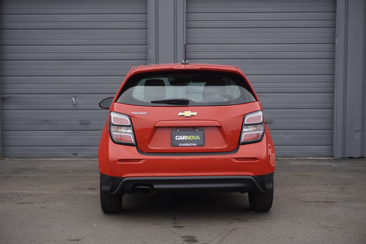 Used 2020 Chevrolet Sonic LT FWD image 4