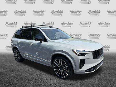 Certified 2026 Volvo XC90 B6 Ultra w/ Protection Package Premier AWD/4WD image 2
