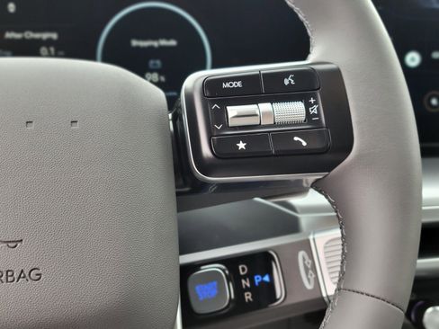 New 2026 Hyundai Ioniq 9 SE image 28