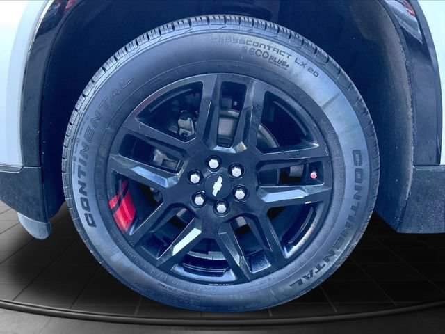 Used 2021 Chevrolet Traverse Premier w/ Redline Edition AWD/4WD image 14