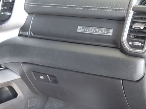 Used 2022 RAM 1500 Laramie AWD/4WD image 49