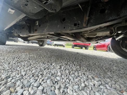 Used 2015 Ford F150 XLT image 12