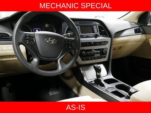 Used 2015 Hyundai Sonata Sport FWD image 4