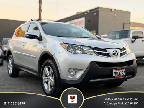 Used 2013 Toyota RAV4 XLE image 48