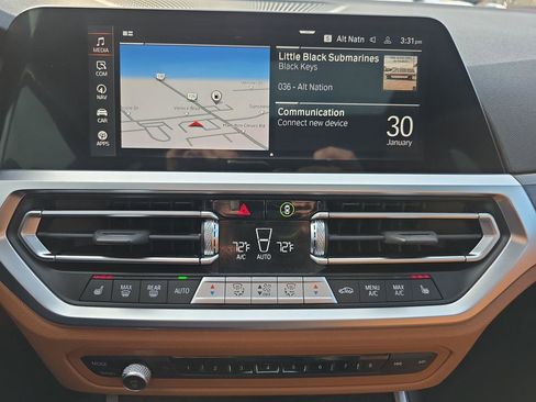 Used 2023 BMW 430i Gran Coupe xDrive 430I XDRIVE AWD w/ Premium Package image 9