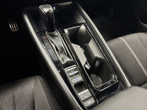 Used 2024 Honda Accord Sport image 27