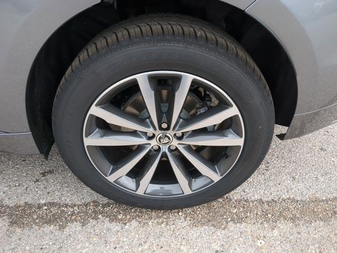 New 2026 Jaguar F-PACE R-Dynamic S image 36