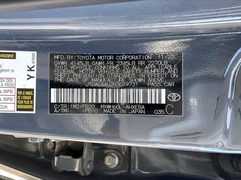 Used 2024 Toyota Prius LE FWD image 34