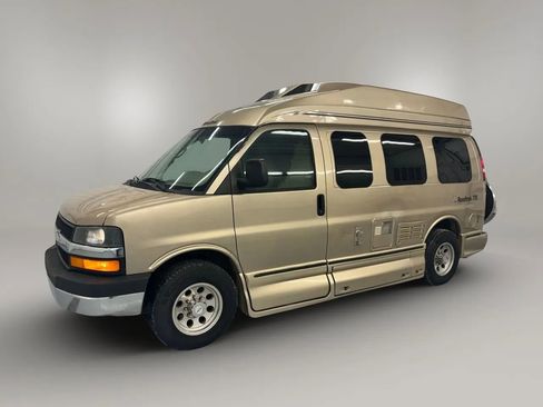 Used 2012 Chevrolet Express 2500 w/ Power Package image 10