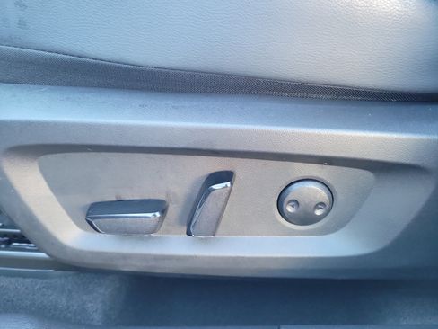 Used 2024 Mitsubishi Outlander SEL image 20