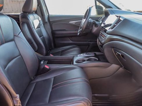 Certified 2023 Honda Passport TrailSport image 18