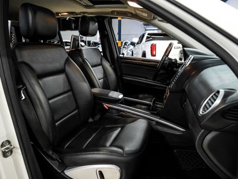Used 2011 Mercedes-Benz ML 350 4MATIC image 38