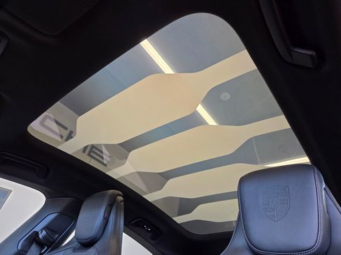 New 2026 Porsche Taycan RWD image 10