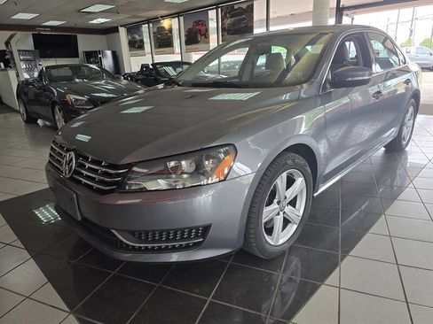 Used 2013 Volkswagen Passat TDI SE FWD image 1