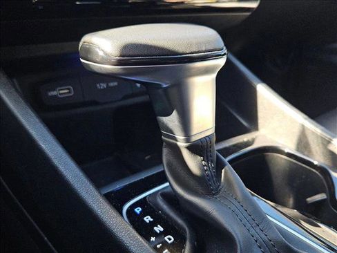 Used 2023 Hyundai Santa Cruz Limited image 12