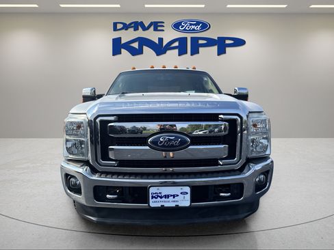 Used 2011 Ford F350 Lariat w/ Lariat Ultimate Pkg AWD/4WD image 2
