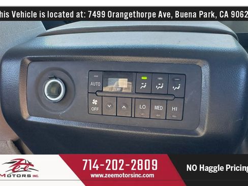 Used 2011 Toyota Sequoia SR5 RWD image 40