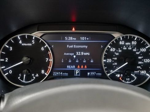 Used 2025 Nissan Altima 2.5 SR AWD/4WD image 13