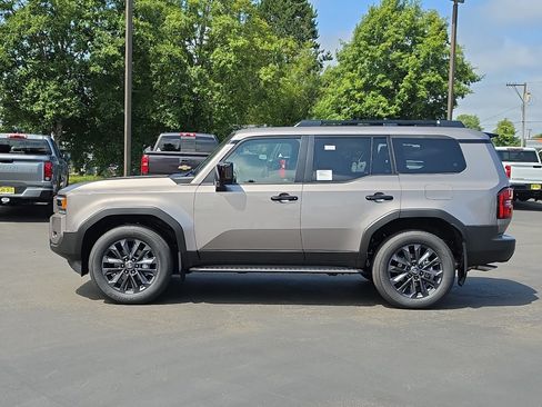 New 2027 Toyota Land Cruiser AWD/4WD image 6