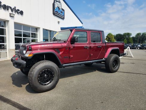 Used 2021 Jeep Gladiator Sport image 7