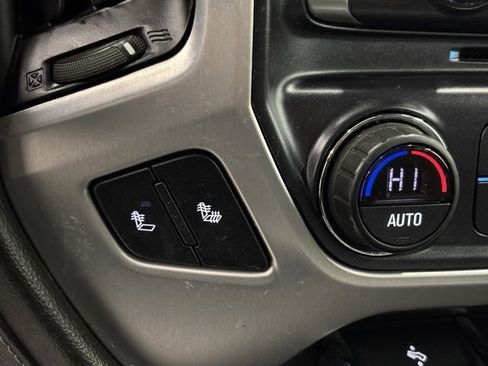 Used 2018 GMC Sierra 1500 SLT w/ SLT Premium Package image 29