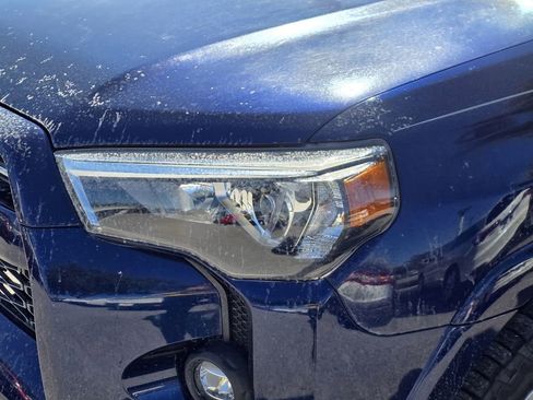 Used 2021 Toyota 4Runner SR5 Premium w/ Moonroof Package image 6