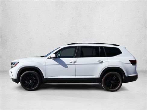 Used 2023 Volkswagen Atlas SE w/ Panoramic Sunroof Package AWD/4WD image 10