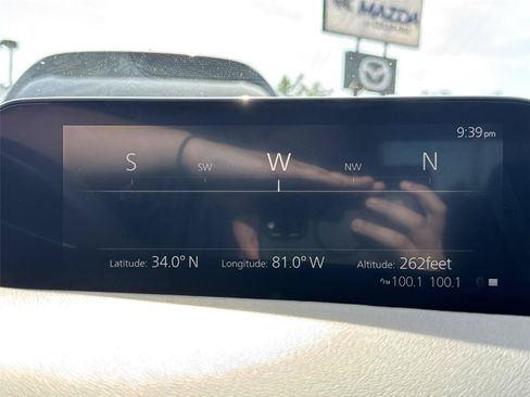 Used 2024 MAZDA MAZDA3 s FWD image 18