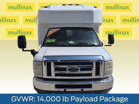 Used 2015 Ford E-450 and Econoline 450 Super Duty w/ Shuttle Bus Prep Package RWD image 13