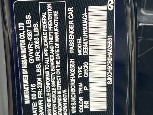 Used 2017 INFINITI QX30 Premium w/ Navigation Package image 27