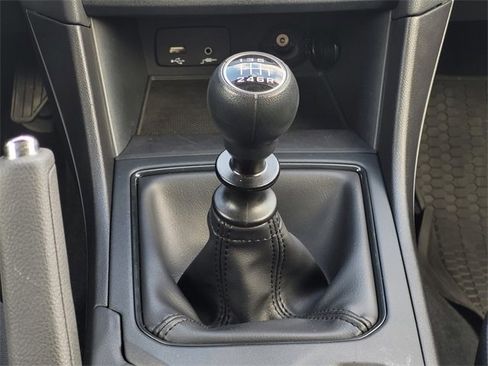 Used 2023 Subaru Crosstrek 2.0i image 16