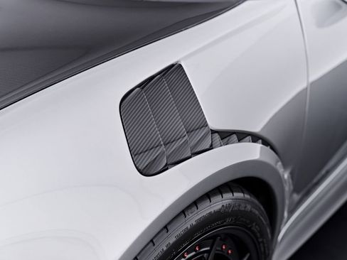 Used 2019 Porsche 911 GT2 RS RWD image 27