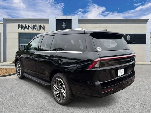 New 2026 Lincoln Navigator Premiere AWD/4WD image 5