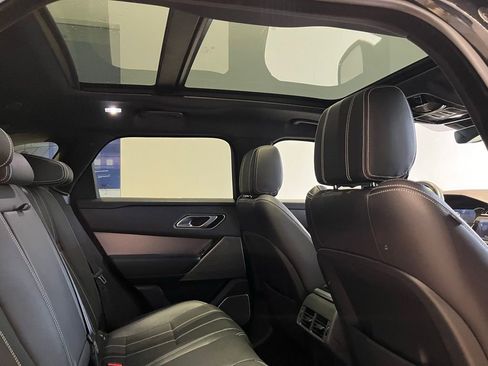 Used 2021 Land Rover Range Rover Velar S AWD/4WD image 31