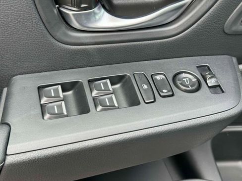 New 2025 Honda Pilot Touring image 36