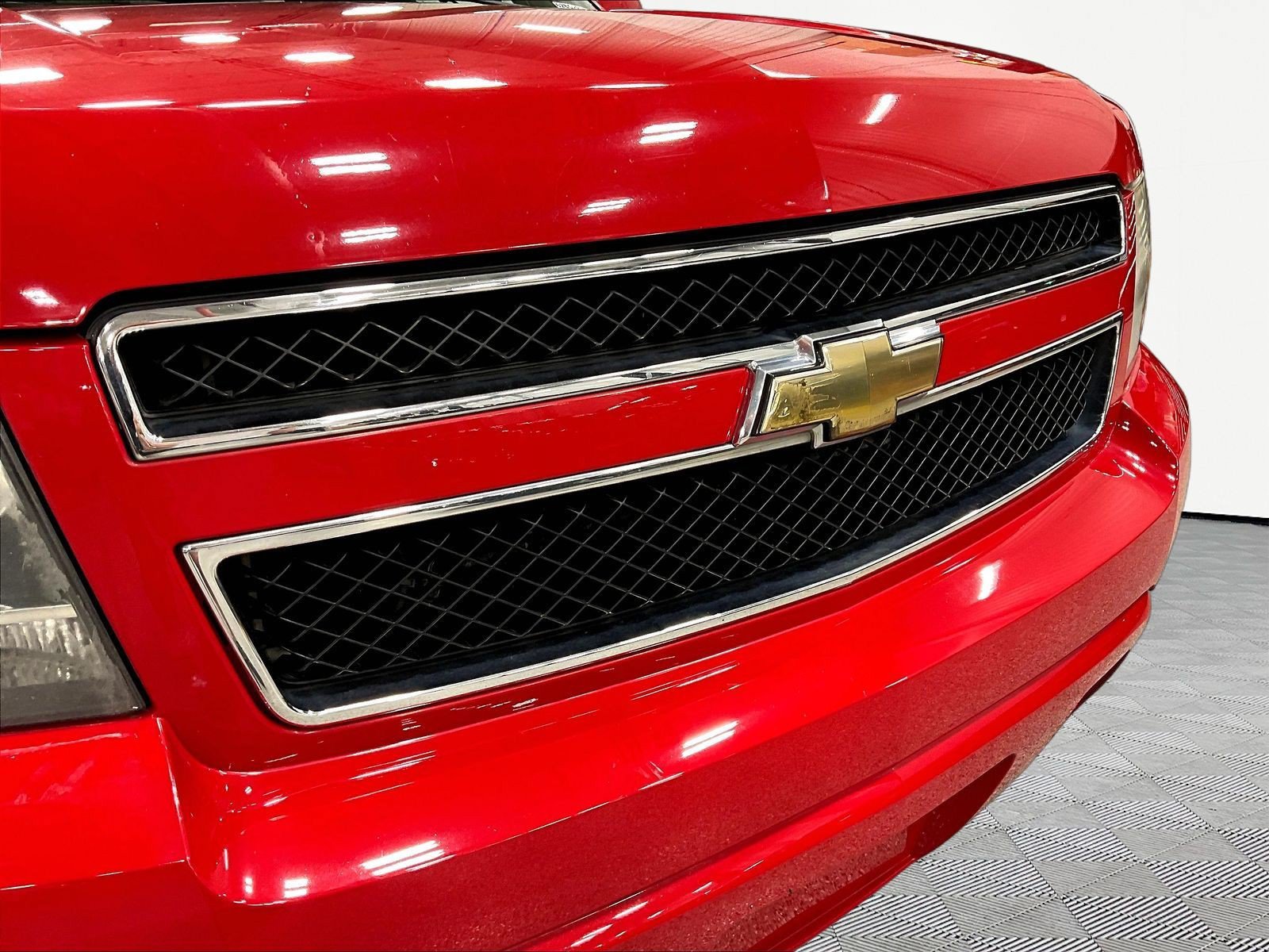Used 2011 Chevrolet Avalanche LS RWD image 33